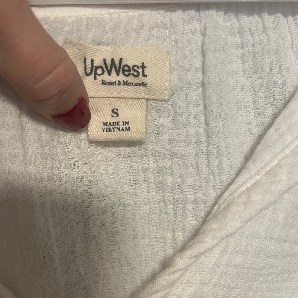 Women's White Ruffled Top - Picture 2 of 4